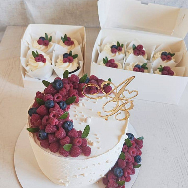 «Пиршество ягод» купить - подольск.сладкоежкин.рф